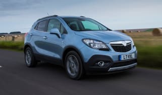 Vauxhall Mokka SUV 2013 front quarter tracking