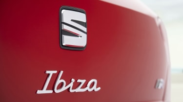 2021 SEAT Ibiza FR Desire Red - rear exterior detail 