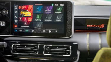 Renault 5 infotainment