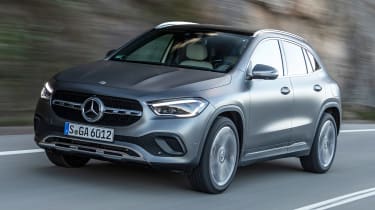 2020 Mercedes GLA front 3/4 tracking