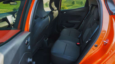 2019 Renault Clio - rear door access to rear bench seat