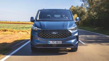 New Ford Tourneo Custom 2023 review