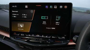 Cupra Tavascan infotainment