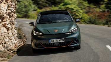 Cupra Born VZ front