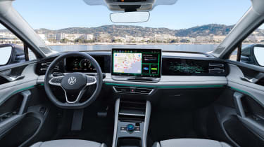 Volkswagen Tiguan drive