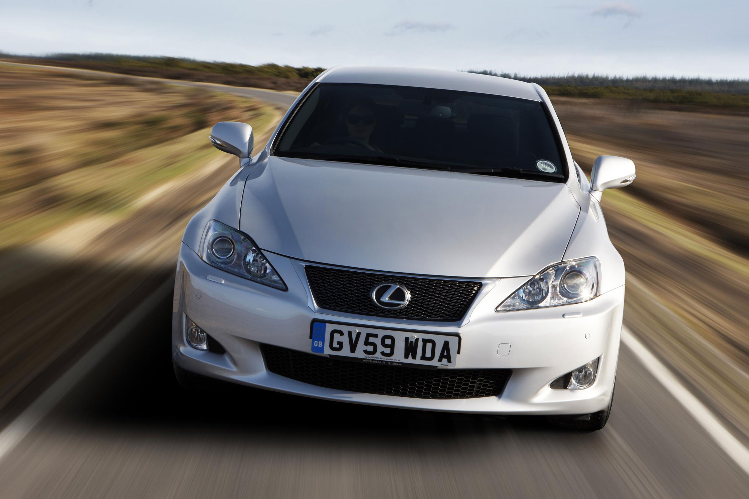 Хорошая ли машина. Lexus is250 xe20. Лексус is 250 опер. Is 250 2008 обои. Лексус учебная машина.