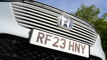 Honda HR-V front grille