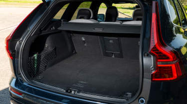 Volvo XC60 boot space