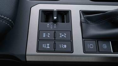 Toyota Land Cruiser switchgear