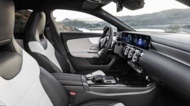 2019 Mercedes CLA Shooting Brake - interior front