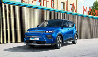 Kia Soul EV front