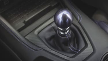 2024 Ford Mustang gearstick