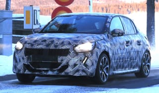 Peugeot 208 front