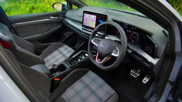 Volkswagen Golf GTI side interior