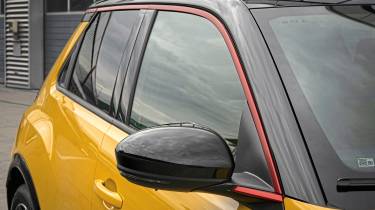 Renault 5 side windows