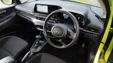 Hyundai i20 facelift interior