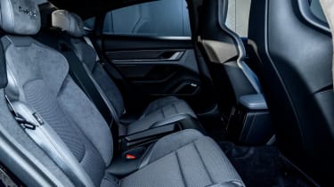 Porsche Taycan - rear seats