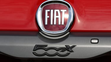 Fiat 500X Sport badges