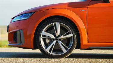Audi TT Coupe alloy wheel
