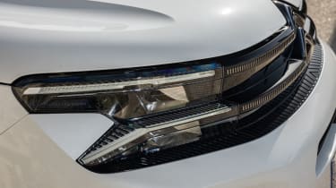 2022 Citroen C5 Aircross - headlights