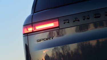Range Rover Sport P510e 2023 light