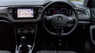 Volkswagen T-Roc SE interior