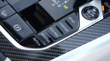New BMW X6 2020 - suspension settings