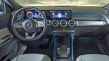 Mercedes EQB interior