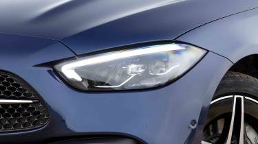 Mercedes C-Class Estate C 300 e headlight