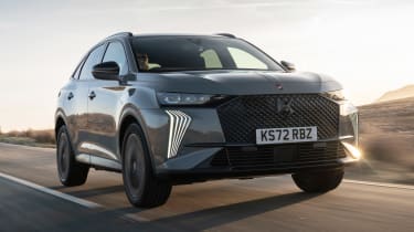 DS 7 SUV UK front driving