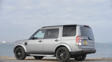 should i buy a discovery 4