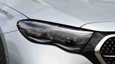 Mercedes E-Class Estate headlight