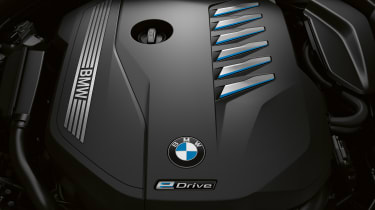 BMW 745e hybrid saloon engine