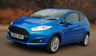 Ford Fiesta 2012 front quarter tracking