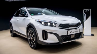 2022 Facelift Kia XCeed front driver side