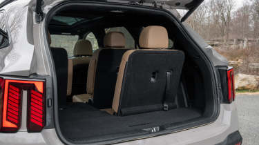 Kia Sorento 2024 boot space seats up