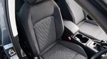 Volkswagen Golf Estate front seats