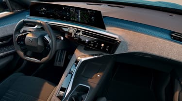 Peugeot 3008 panoramic i-Cockpit