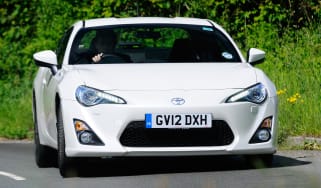 Toyota GT 86 2012 front cornering