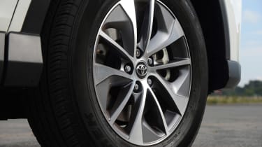 Icon and Excel models are fitted with four-wheel drive and 18-inch alloy wheels