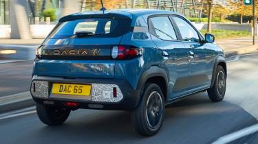 Dacia Spring UK rear tracking