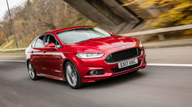 Ford Mondeo Hatchback Review Carbuyer