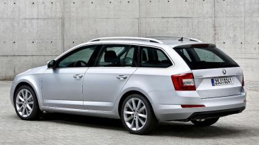 Skoda Octavia estate 2013 rear quarter news