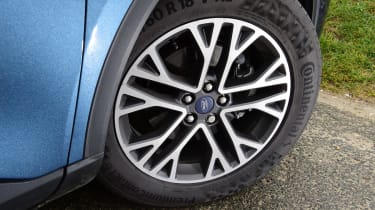 Ford Kuga alloy wheel