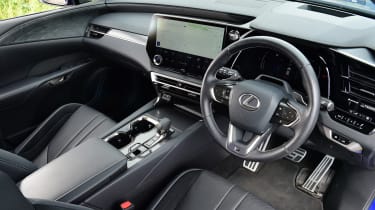 Lexus RX 500h interior