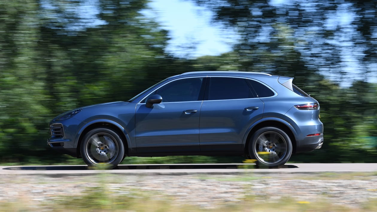 Porsche Cayenne SUV review pictures Carbuyer