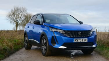 Used Peugeot 3008 review: 2017-Present (mk2) - facelift - front 3/4 