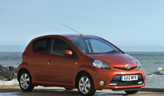 Toyota Aygo Fire 2013 city car front static