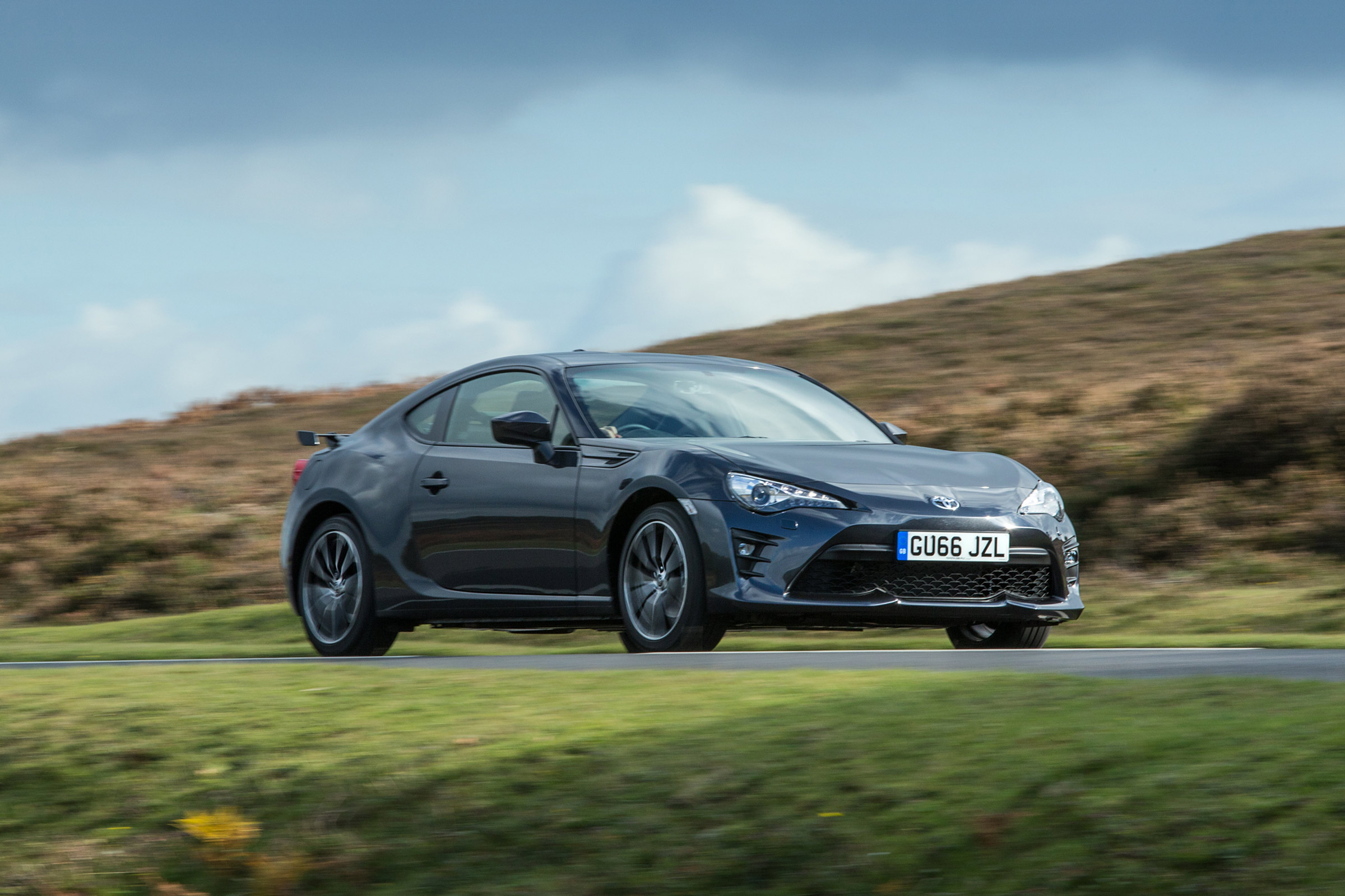 Toyota Gt 86 2017 Gallery Carbuyer