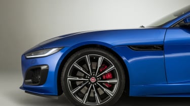 2020 Jaguar F-Type front end - side view